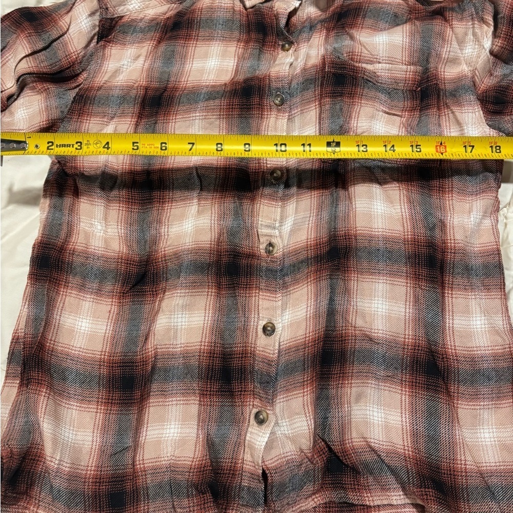 Woman’s XS Japna Red and Black Casual Button Down Shirt - Picture 6 of 9